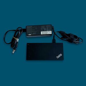 Lenovo 40AY 40AY0090US ThinkPad Universal USB-C Dock LDA-KP w/ 90 W Adapter